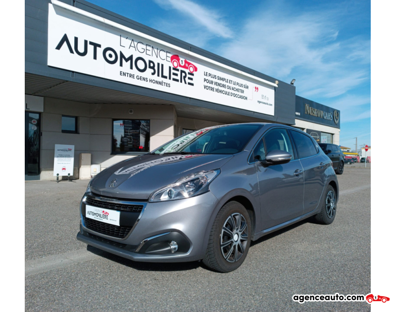 Gebrauchtwagenkauf, Günstige Gebrauchtwagen | Automobilienagentur Peugeot 208 1.2 PURETECH 82 CV FINITION ALLURE 1ERE MAIN ORIGINE FRANCE Gris Jahr 2019 Manuelle Essence